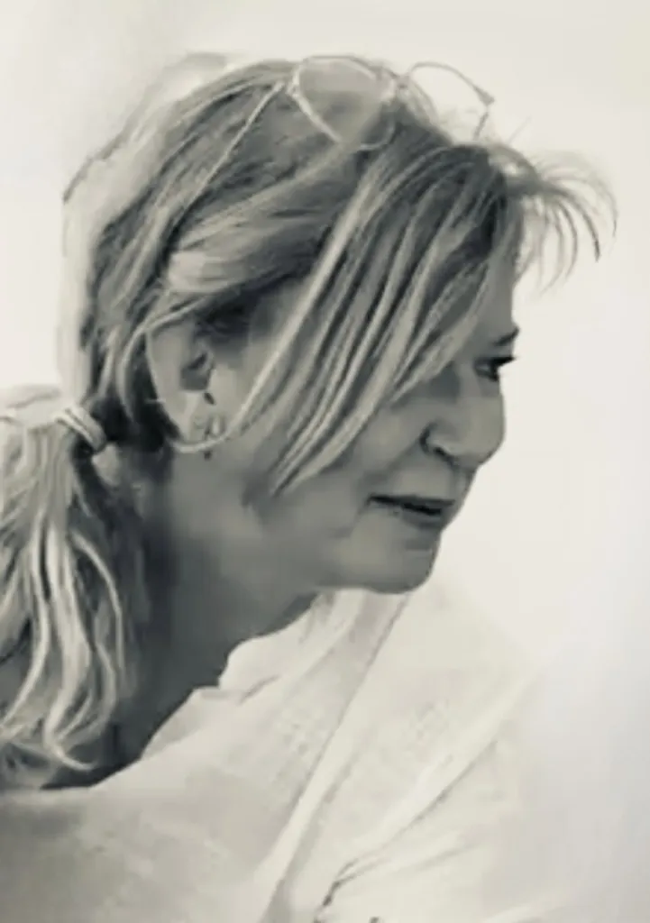 Muriel Kennel, créatrice de la méthode Astr’AME®, en résonance avec les messages subtils de l’univers.