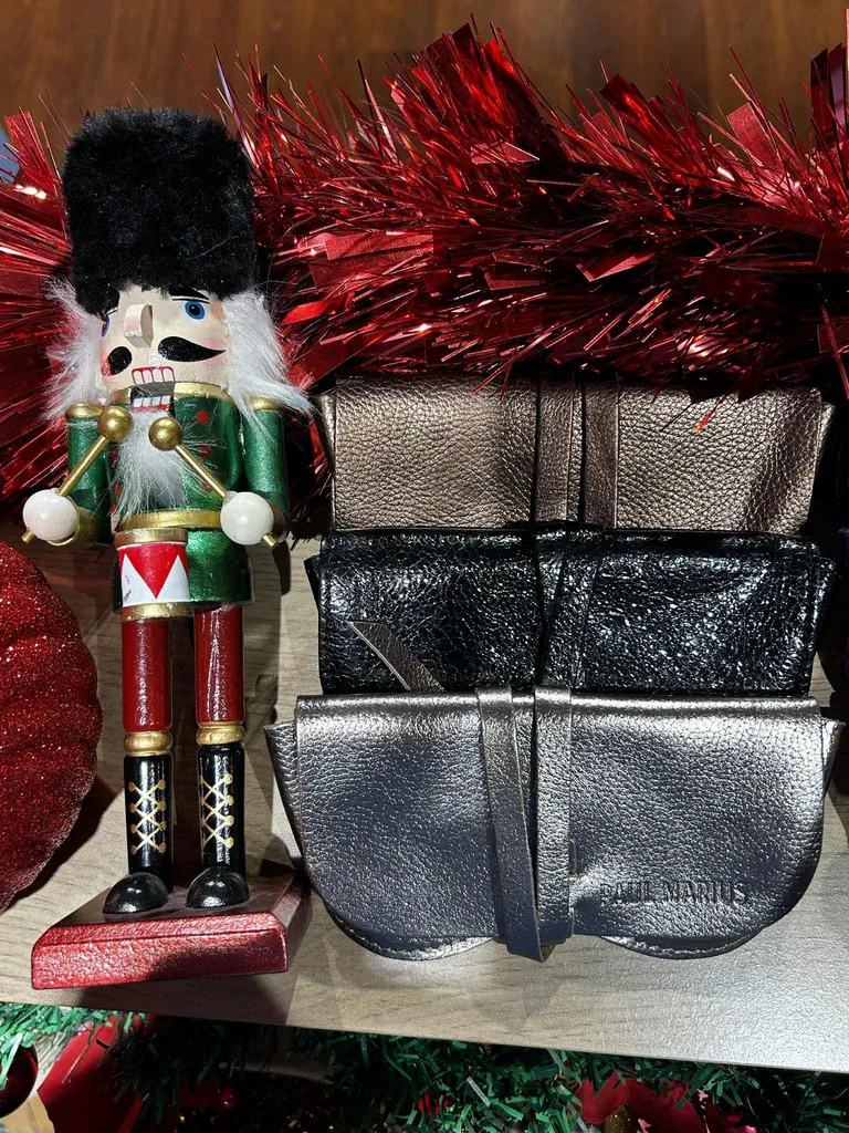 Etui à lunettes Paul Marius disponible chez Evasion Eu