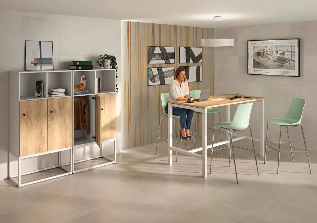 Table haute rectangulaire Astrolite de Buronomic à Nîmes