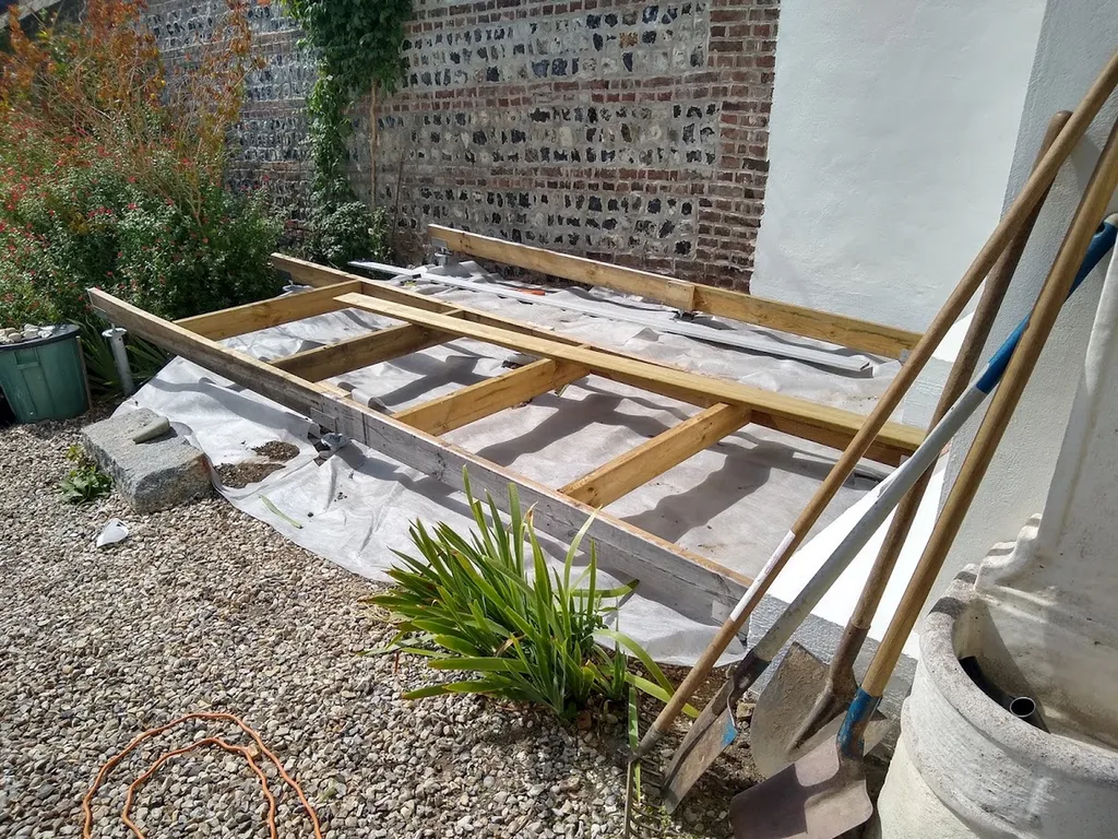 Création d’une terrasse bois et installation d’une cuve à eau au Havre (76600)