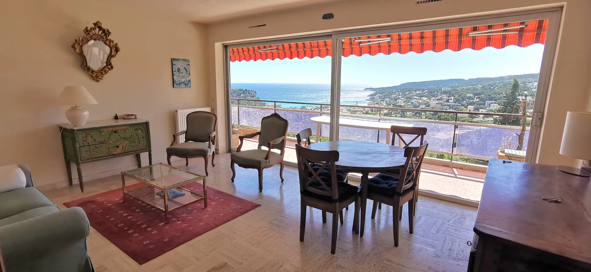 Appart à vendre avec garage à Cassis