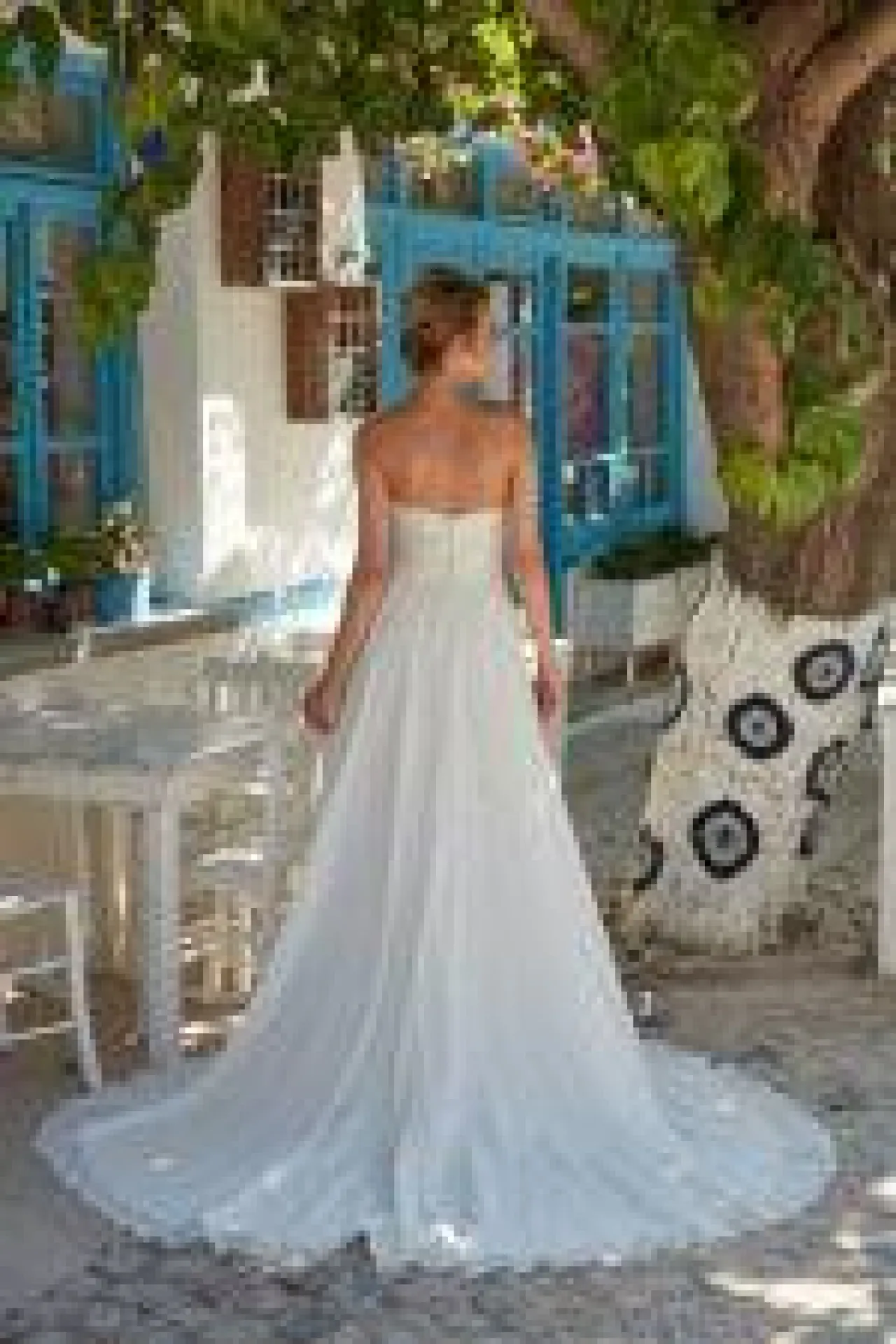 robe de mariée droite simple pour un mariage bohème proche aix en provence