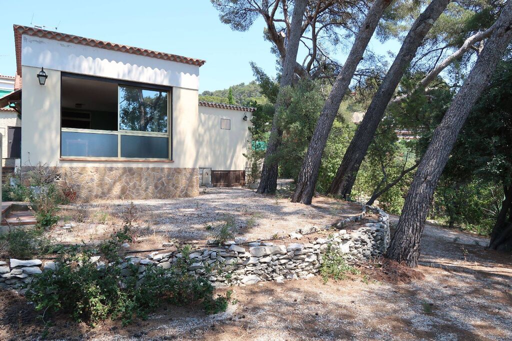 Cassis maison à vendre