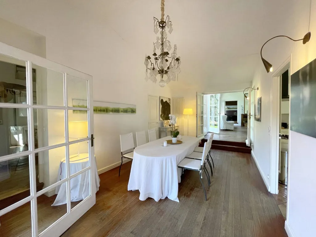 EXCLUSIVITE - maison de caractère sur la colline Saint Eutrope dans environnement privilégié   