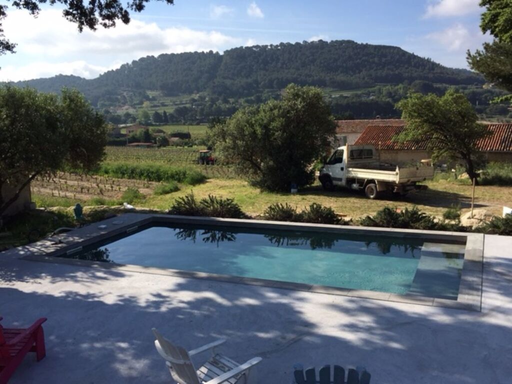 maison piscine la cadière var