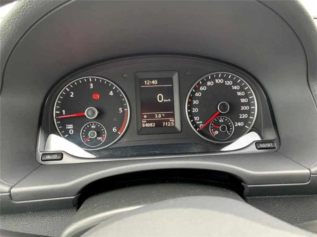 Vente d'occasion d'utilitaires Volkswagen Caddy 1.6 CR TDI secteur Bolbec en Seine-Maritime