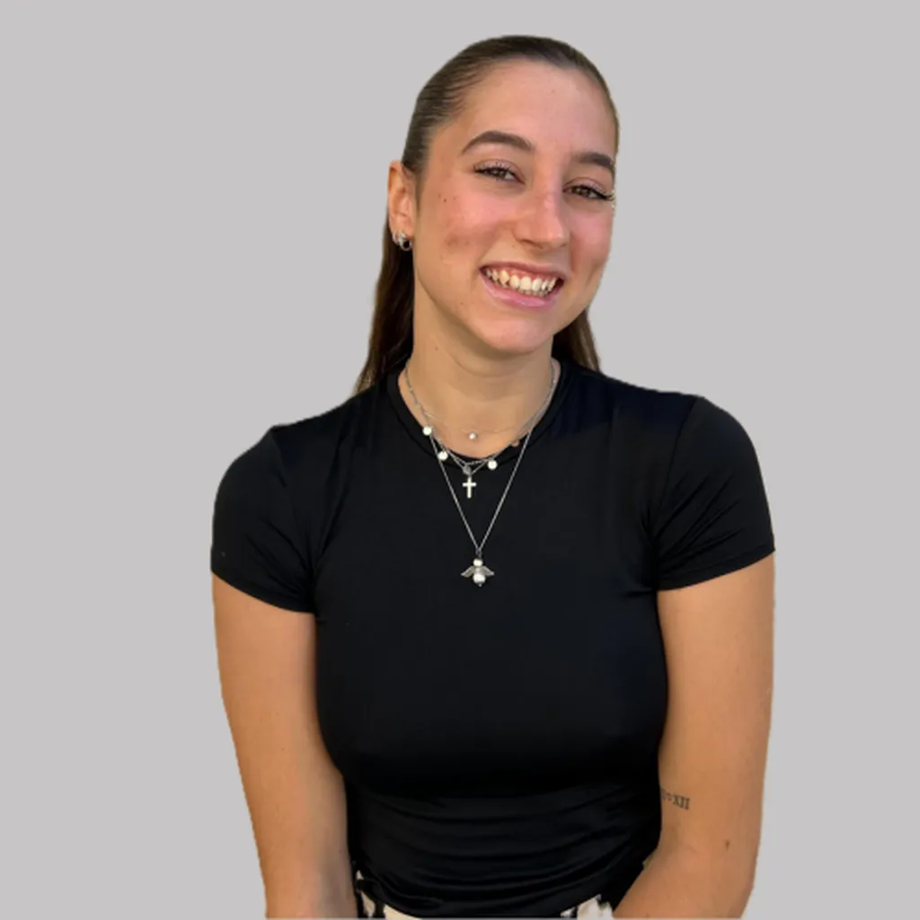 Julie Nouvion conseillère immobilière dans les Alpilles en Provence 