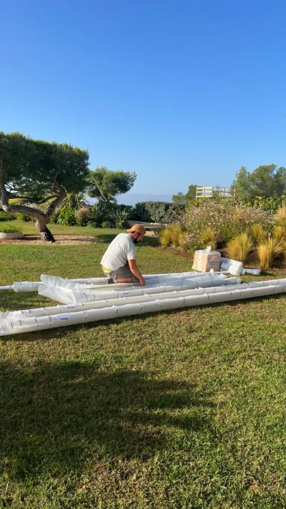 pour une qualité irréprochable, tous les éléments de la pergola sont soigneusement emballés et protégés jusqu'à l'installation