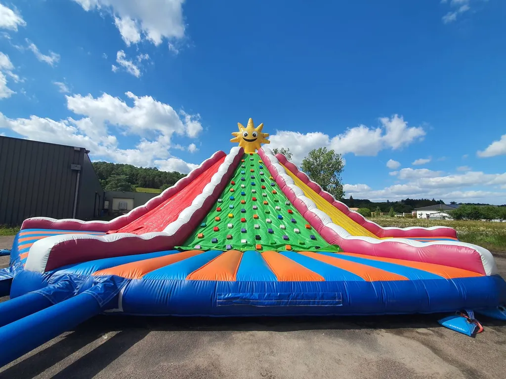 Entretien et Nettoyage des structures gonflables en Dordogne et Lyon