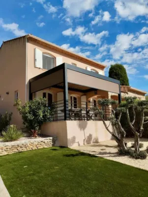 Pose de pergola bioclimatique sur mesure bouches du Rhône
