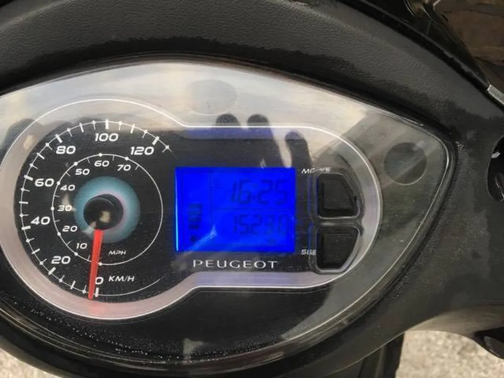 PEUGEOT TWEET 125cc 