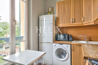 Saint Germain en Laye dans la rue de Lorraine un appartement avec 3 chambres dans un immeuble historique