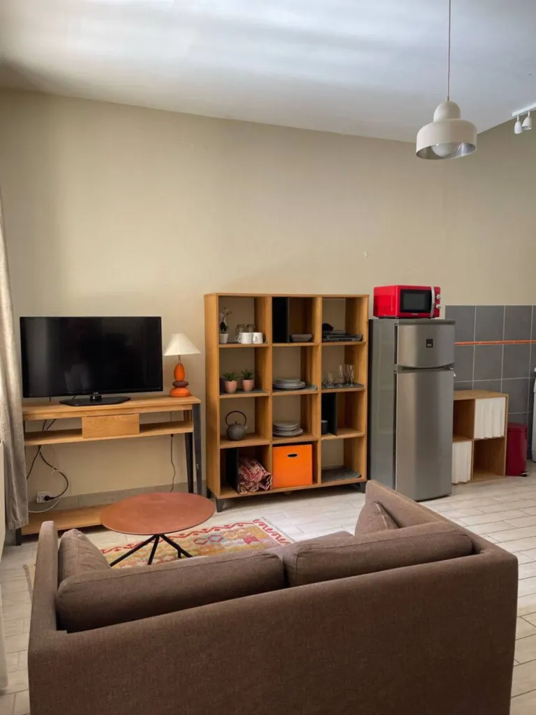 Situé au rez-de-chaussée