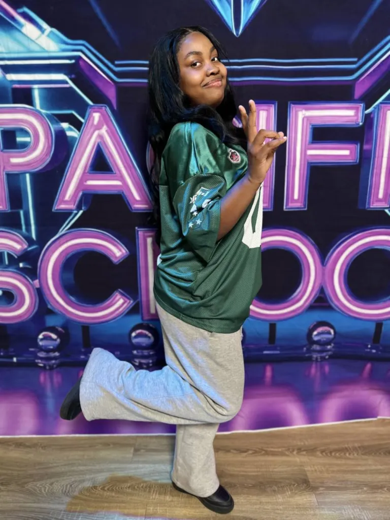 COURS DE DANSE AFRO PULSE POUR ADULTES A LA JOLIETTE 13002 MARSEILLE