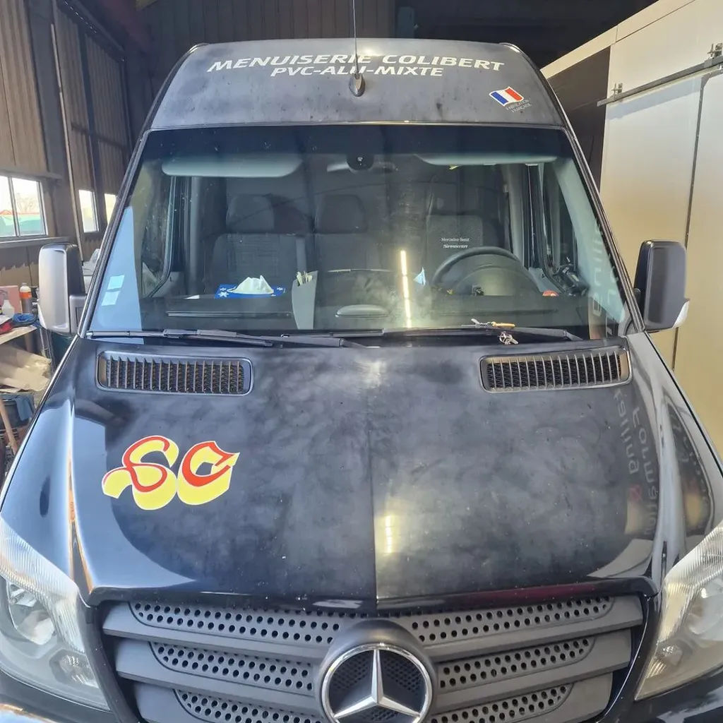 Lustrage Mercedes Sprinter v6 et cire protection