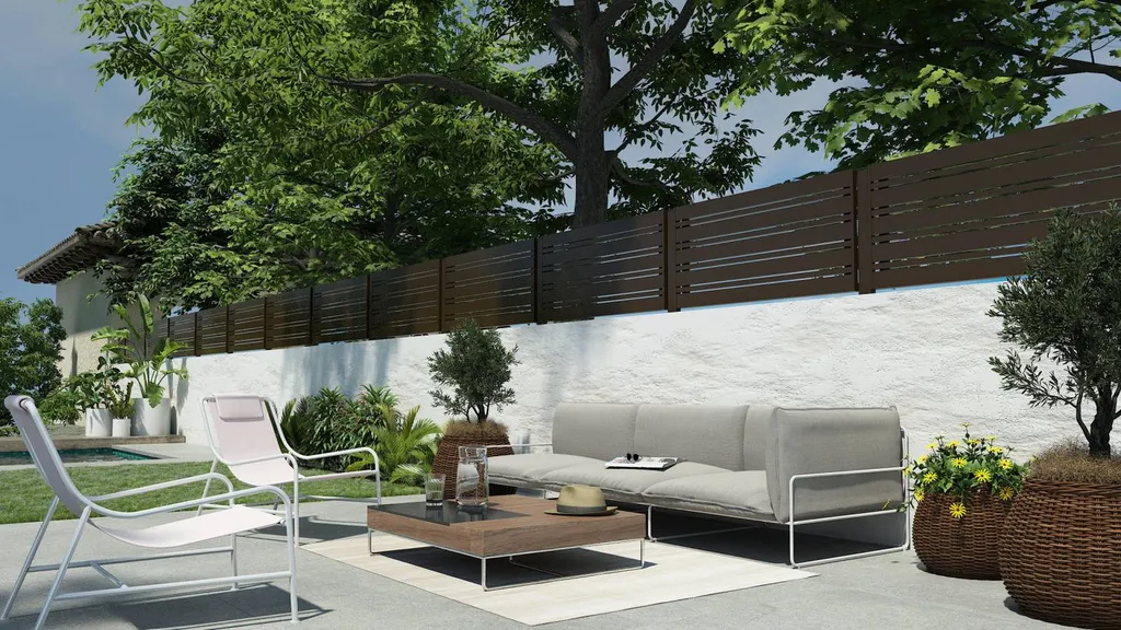 clôture avec alternance tasseaux aluminium 30*30 et 90*30 laqués au ral de votre choix