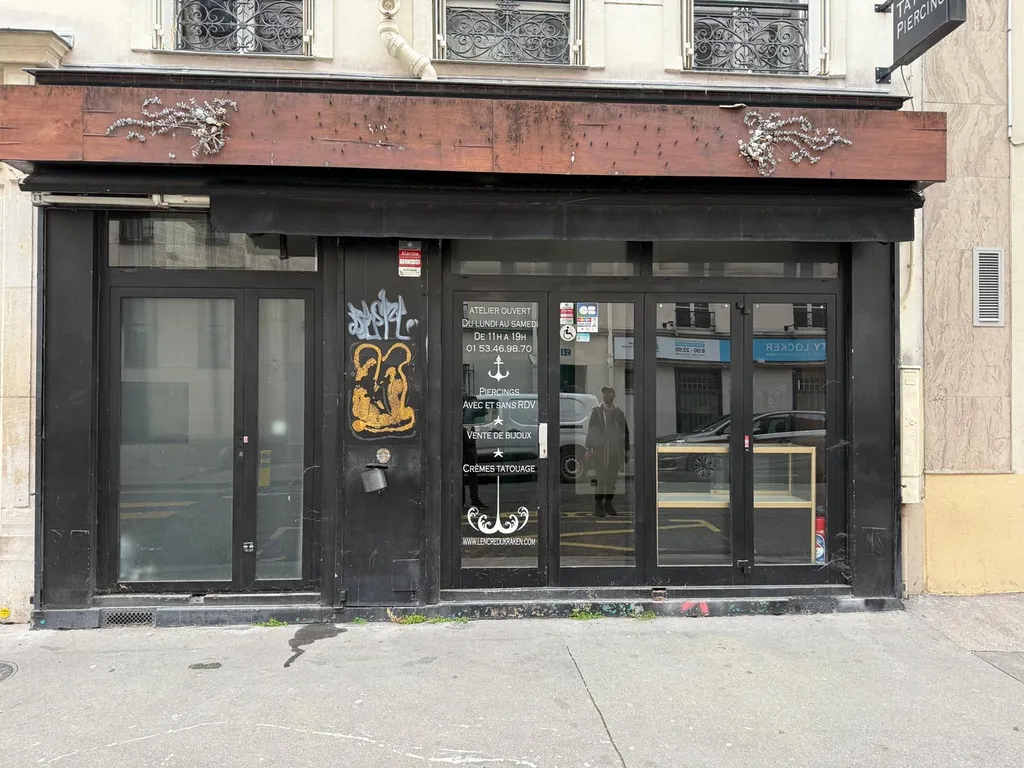 Location - Boutique 110 m², bastille, Rue Biscornet 75012 PARIS