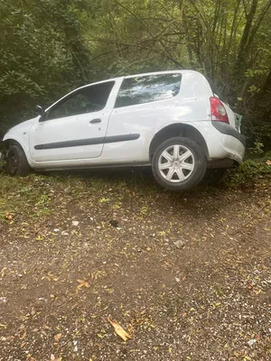 Epaviste Fontvieille 0620623133 – Enlèvement gratuit d'épaves dans les Bouches-du-Rhône