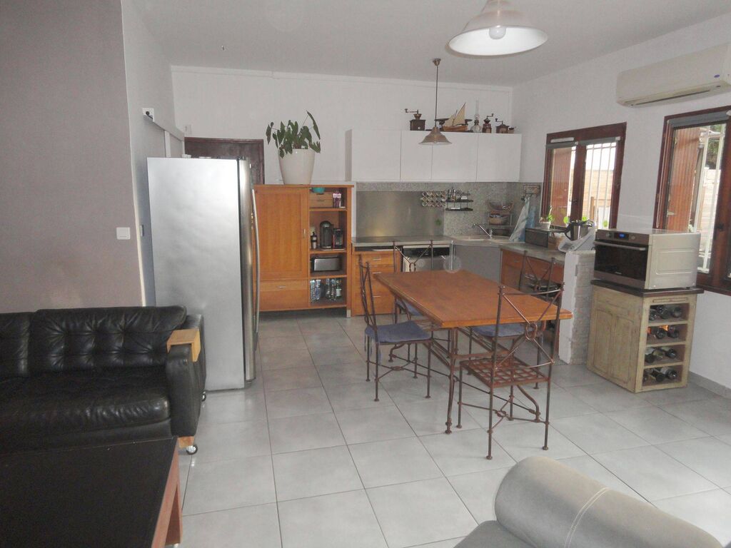 Appartement T3 Roquefort La Bédoule avec terrasse de 50m² 