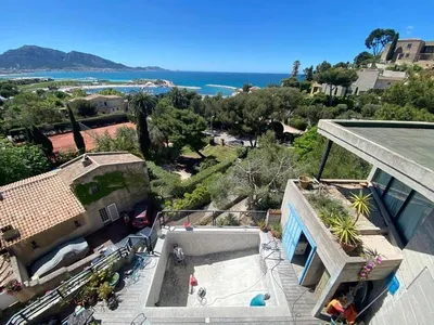 Paysagistes professionnels pour la création de piscines sur mesure à Marseille, 13000, pour un cadre unique