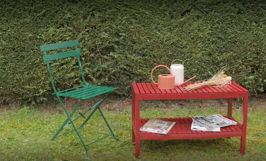 Rénover du mobilier de jardin grâce aux peintures extérieures proche de Fontaine-la-Mallet 76