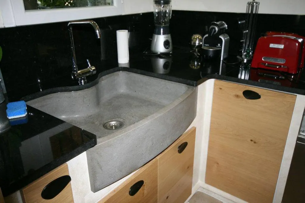 Concept cuisine sur mesure en pierre et granit