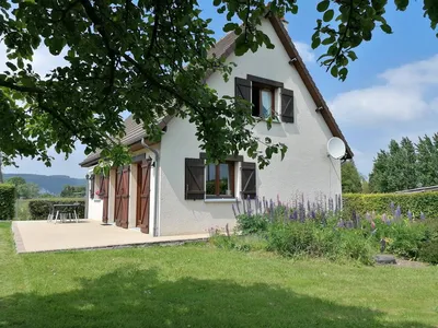 Pavillon traditionnel à vendre, en proximité de la Seine à 10min de Caudebec en Caux