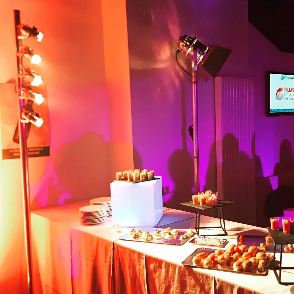 Louer un éclairage de buffet pour un évenement à Honfleur 14