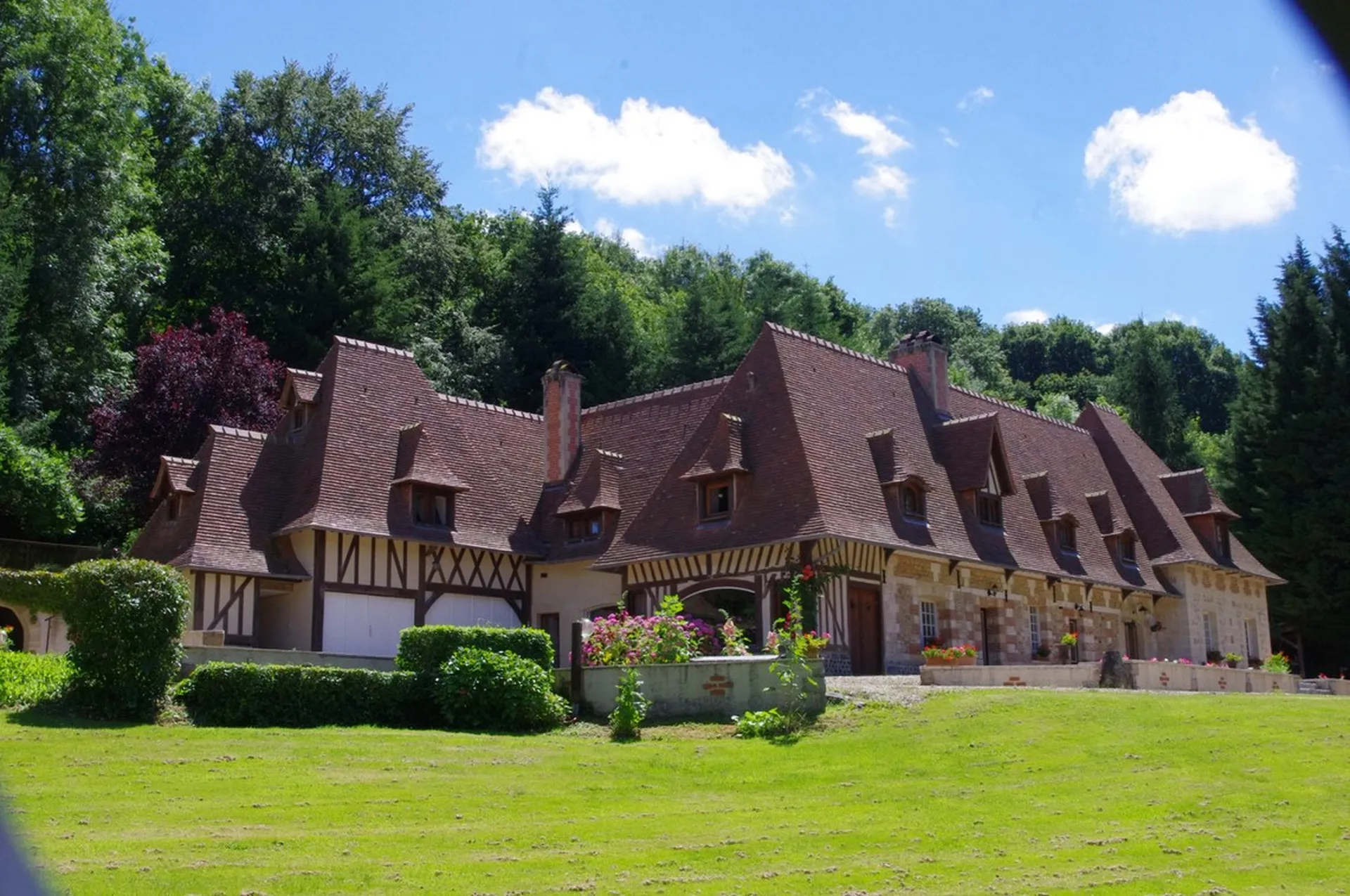 Acheter, Ancien prieuré à 30 minutes d'honfleur 14600
