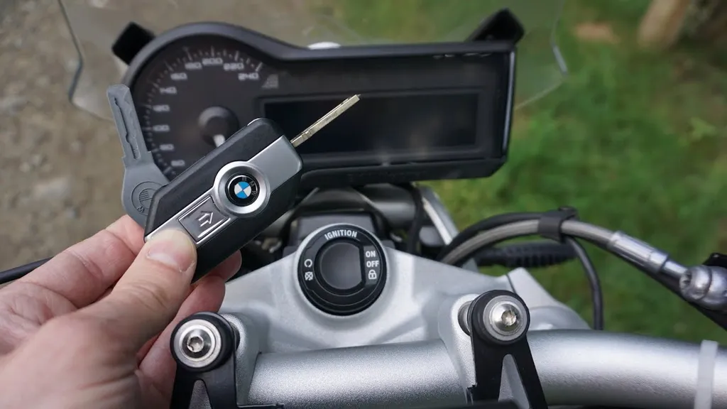 Clé BMW moto