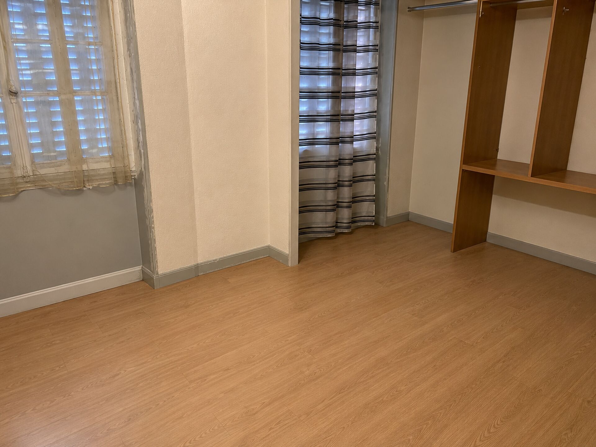 Débarras & Traitement Mérule à Romans-sur-Isère (26)  : Durée d'un nettoyage Diogène après décès