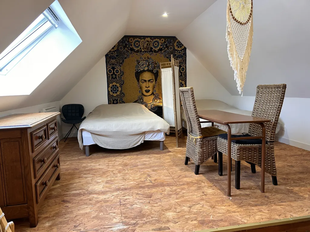 Découvrez ce gite L'ETAGE à louer à OUISTREHAM