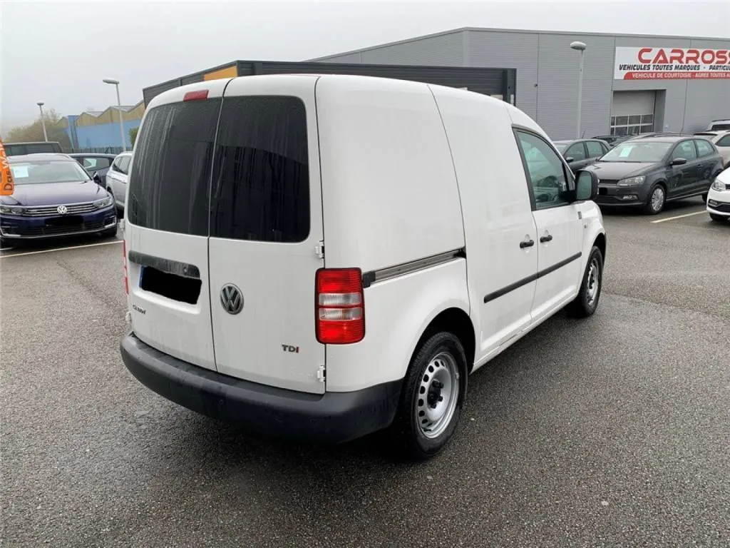 Vente d'occasion d'utilitaires Volkswagen Caddy 1.6 CR TDI secteur Bolbec en Seine-Maritime