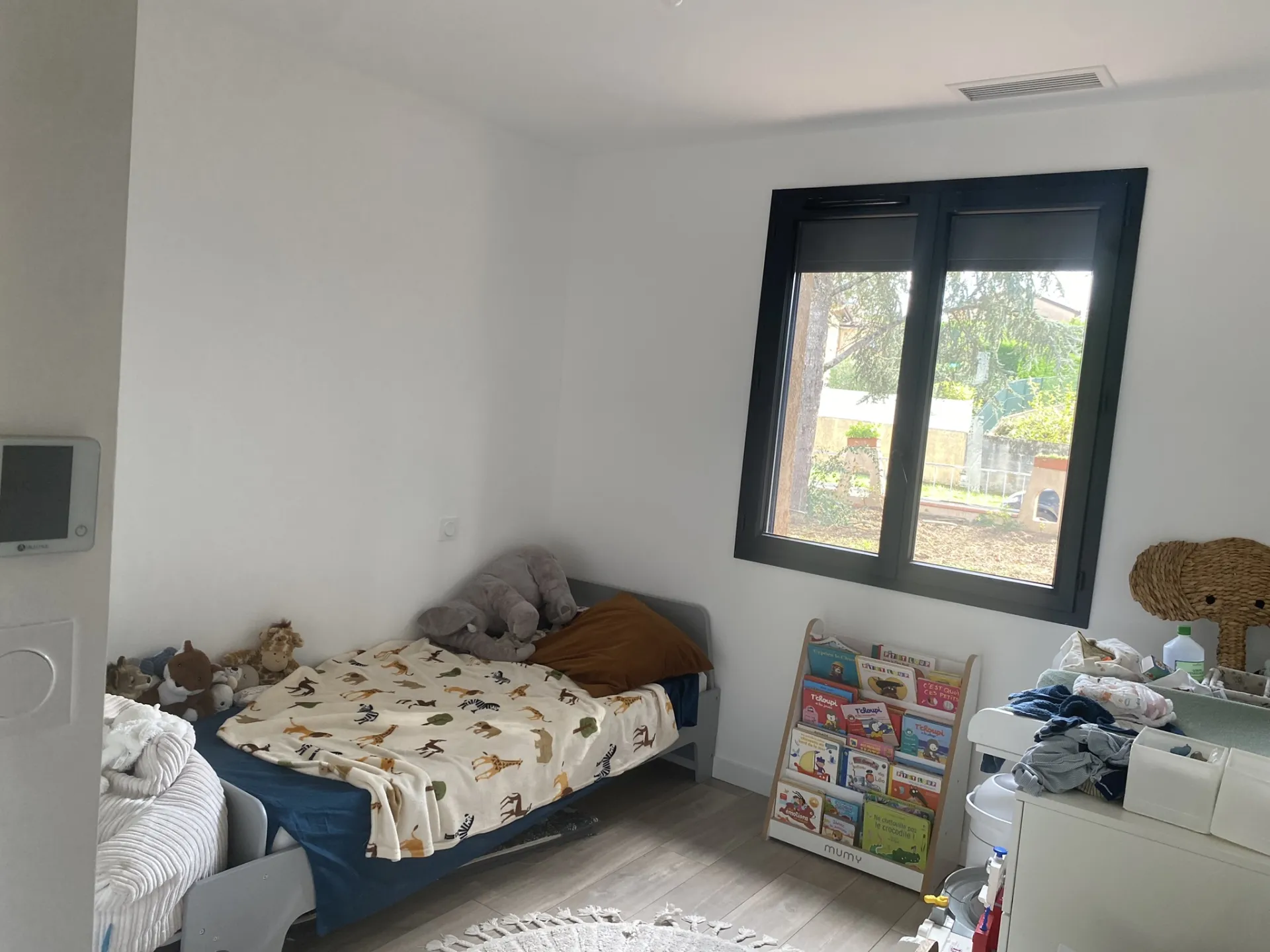 Installation de pompe à chaleur air air gainable Airzone à Toulouse, confort thermique sur mesure et économies d’énergie garanties. à roufiac