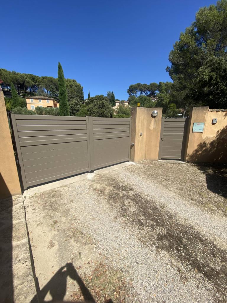 Pose de portail sur mesure paca