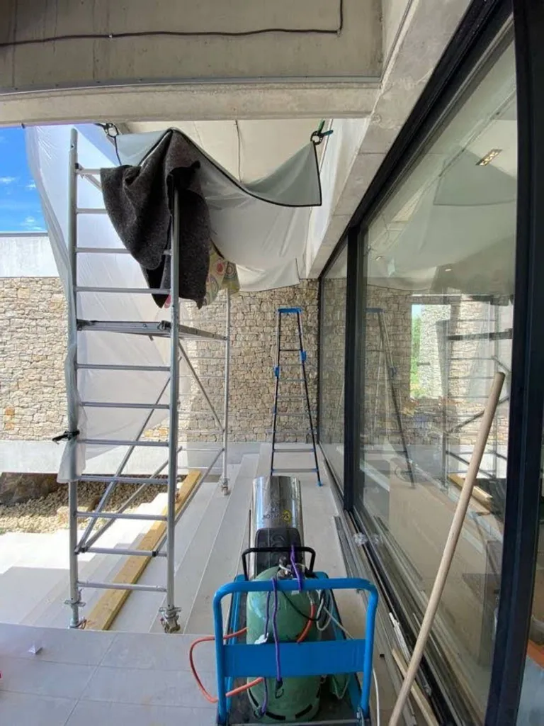 Comment chauffer un extérieur couvert : terrasse balcon - Plafonds Tendus Occitans Toulouse