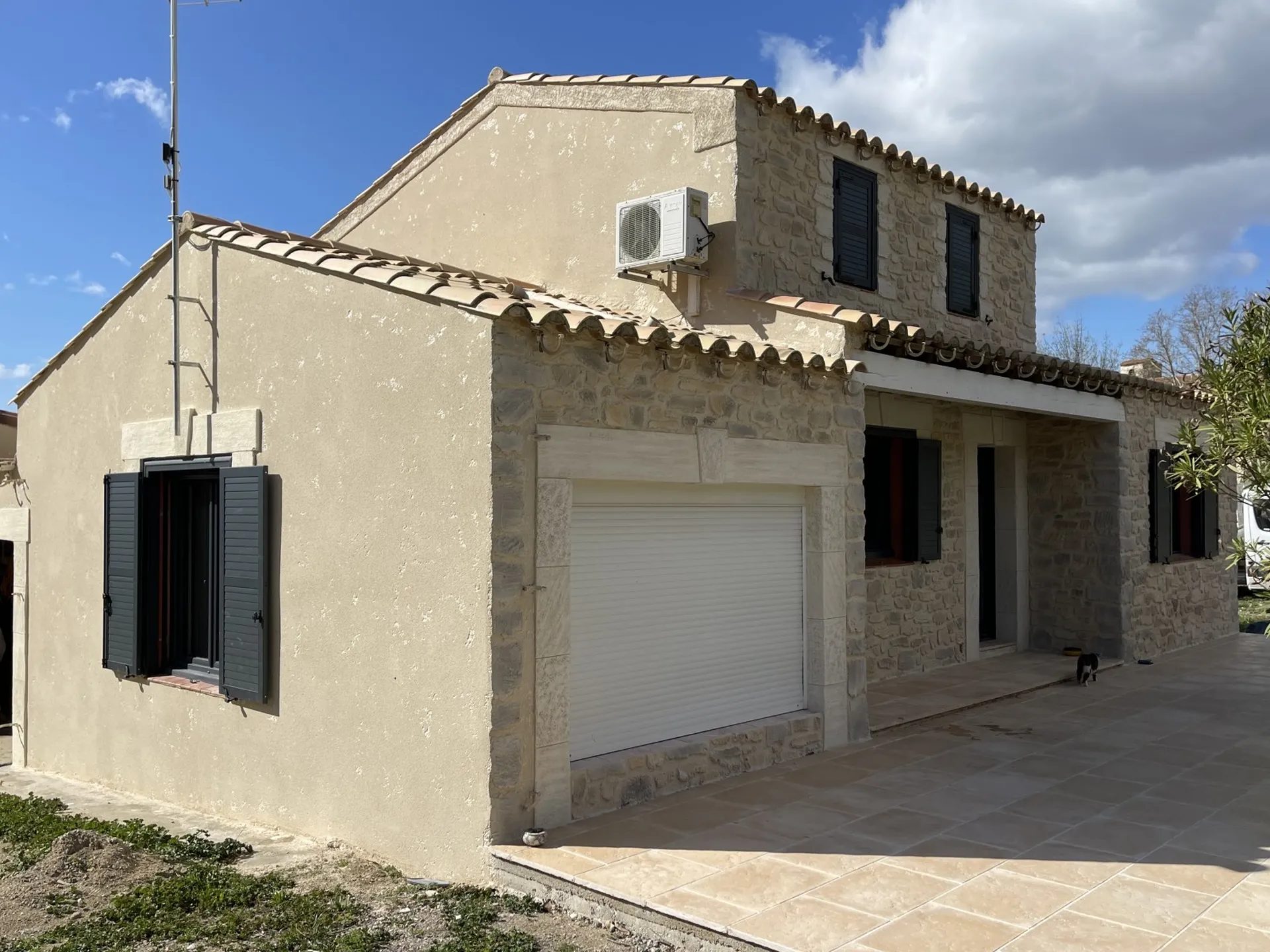 FACADES AU TORCHIS GRATTE NARBONNE 