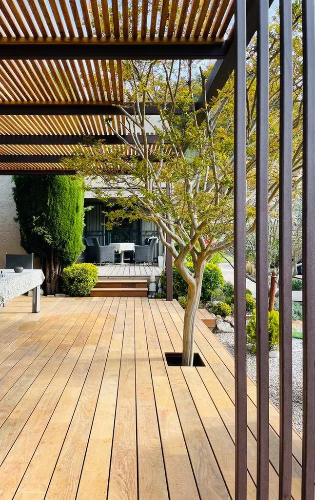 pergola bois et acier sur mesure cuges les pins