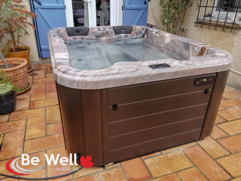 jacuzzi canadien Sausset les pins