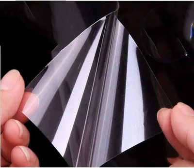 Film de sécurité anti intrusion 100 microns transparent anti déflagration M1 pour vitrine magasins ou sites pétrolifères sensible .