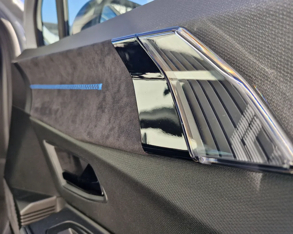 Nouvelle Renault Clio Esprit Alpine Full Hybride E-Tech 160ch / Caméra 360 / Roue de secours / Gris Rafale occasion Loa possible près de Toulouse en Occitanie à Plaisance du Touch