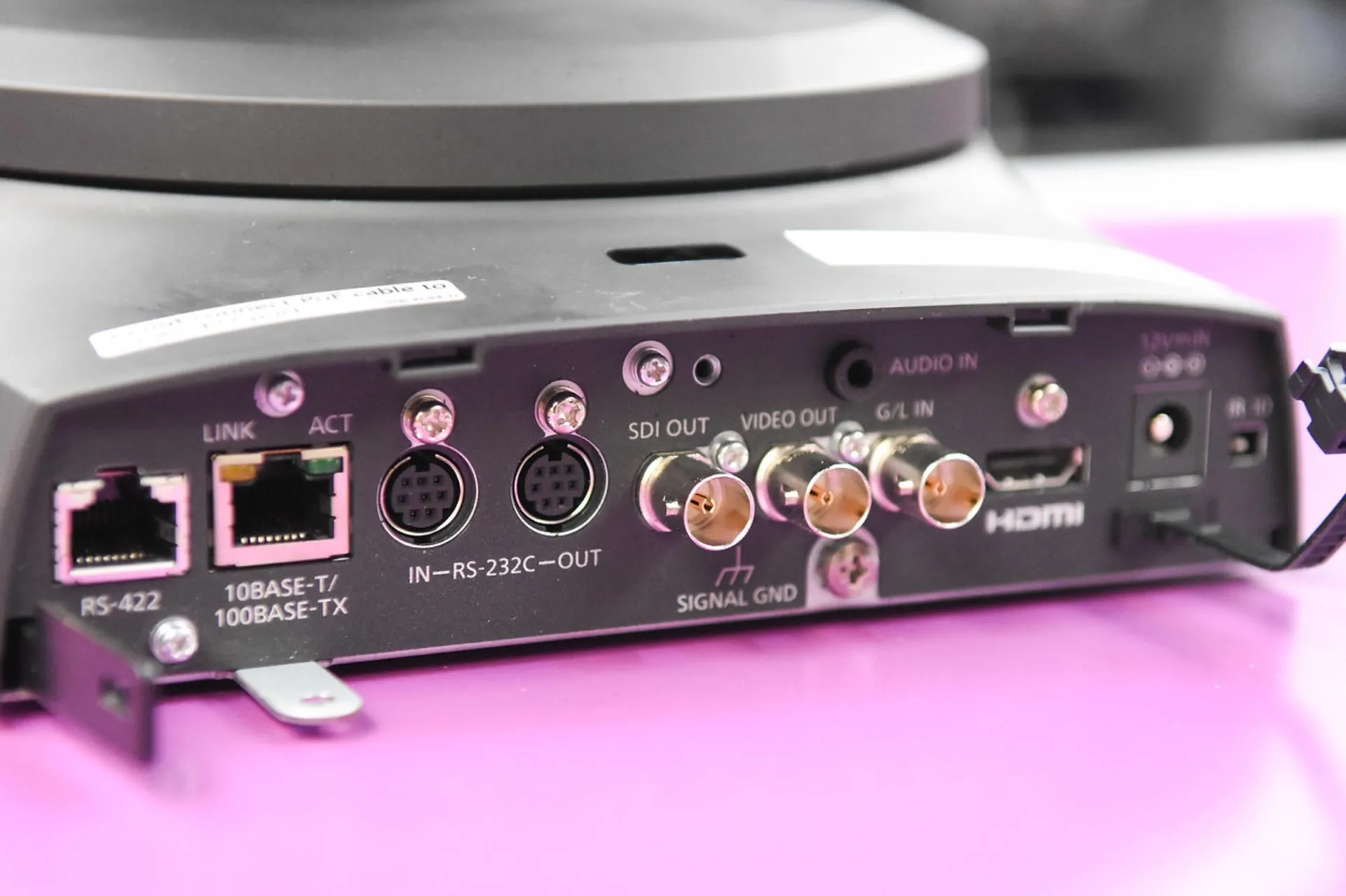 location camera tourelle panasonic à Cassis dans les bouches du Rhône