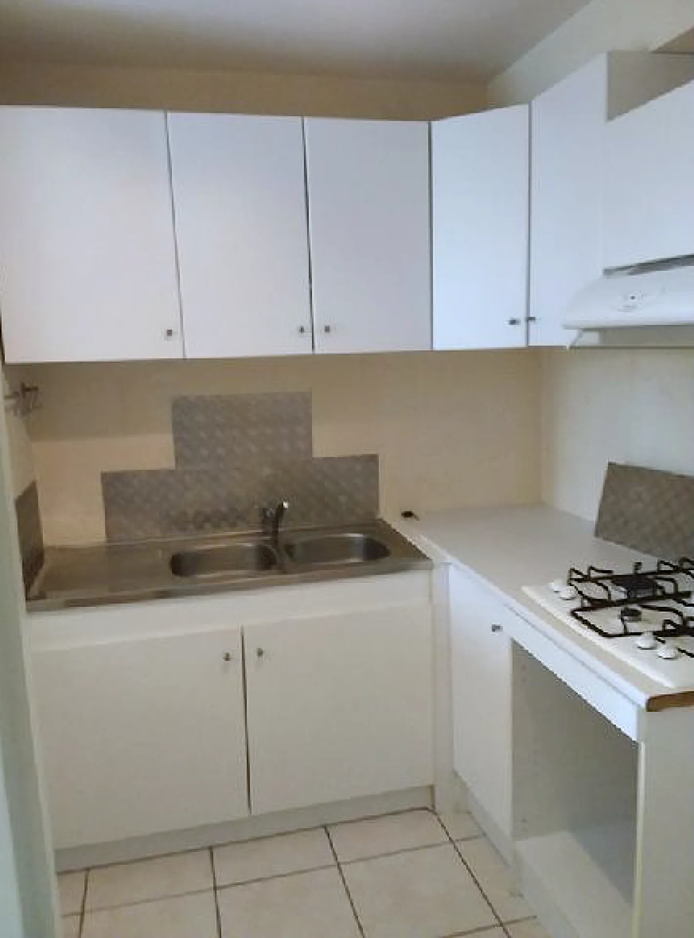 STUDIO VENTE - 114 000 €