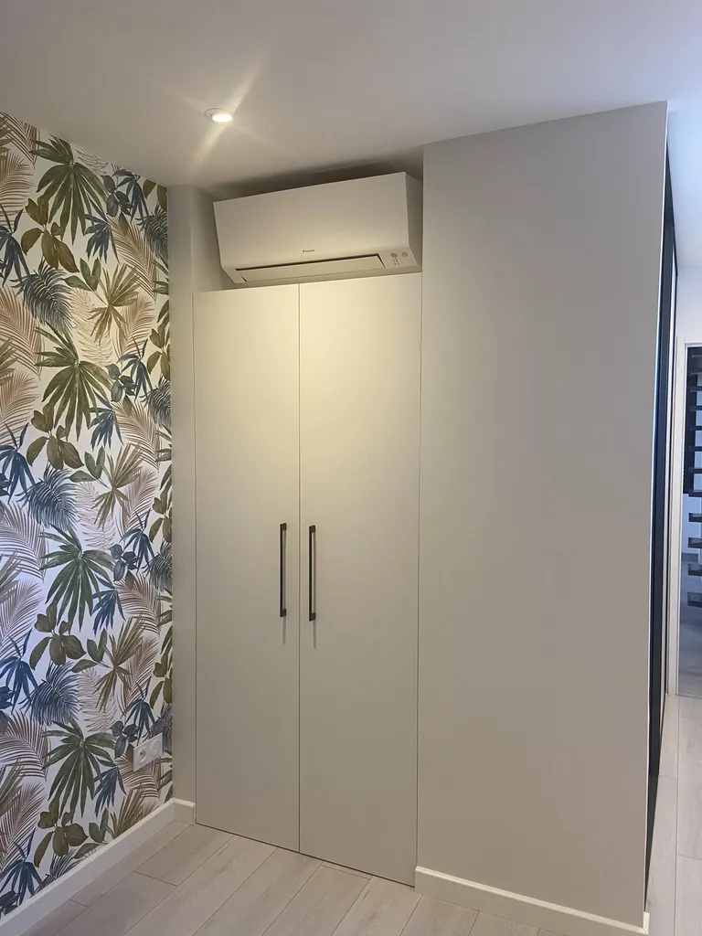 Installation de climatisation réversible Daikin à la Seyne sur mer et dans le Var