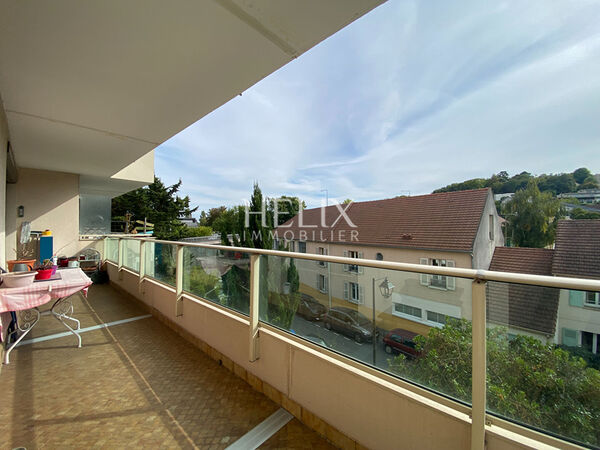 Appartement  avec piscine 5 pièces 100 m2