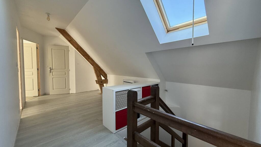 Propriété à vendre en Seine-Maritime / Normandie : Lisière de forêt, cadre bucolique et proche commodités — emplacement recherché.