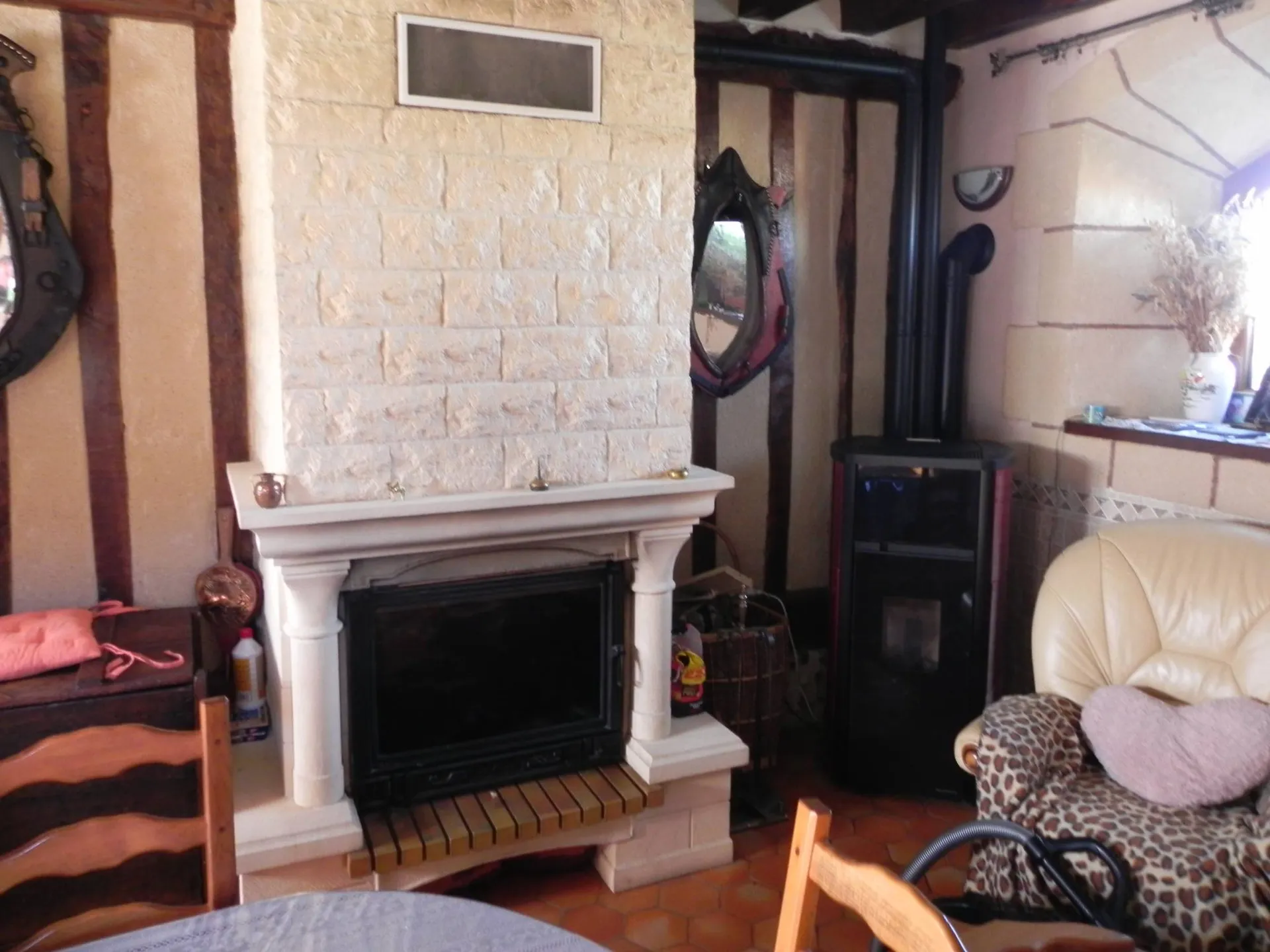 Acheter une Maison avec bâtiments et presque 8 hectares de terres, idéale chevaux, au sud de Lisieux 14100.