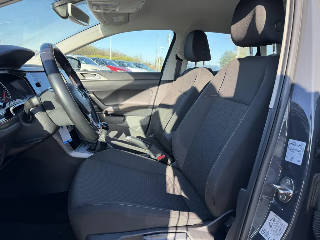 Volkswagen Polo 1.6 TDI 95 Business occasion à proximité de Rouen, diesel fiable et économique