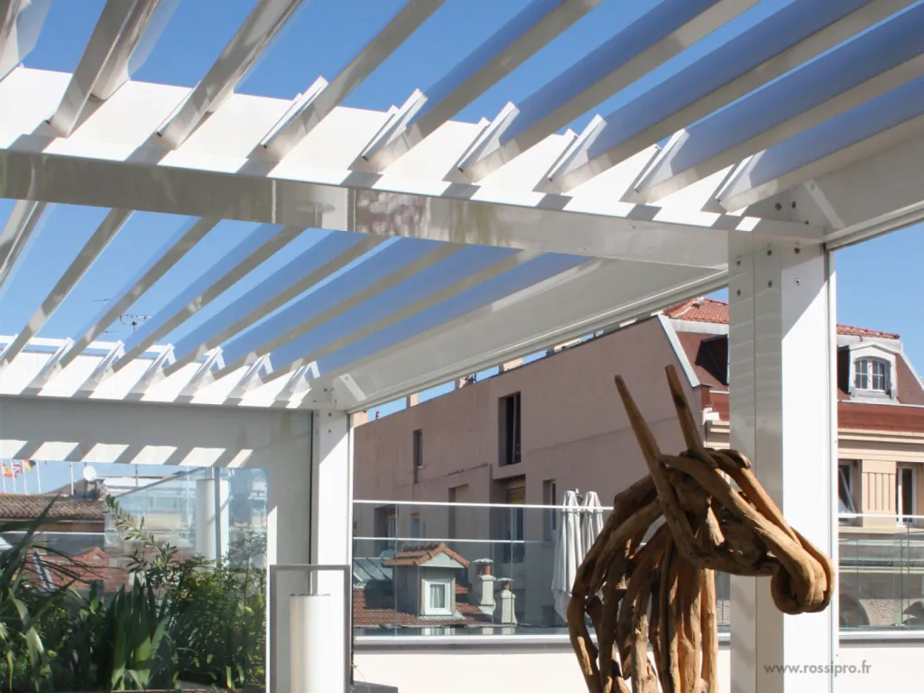 toiture de terrasse sur immeuble à Cannes