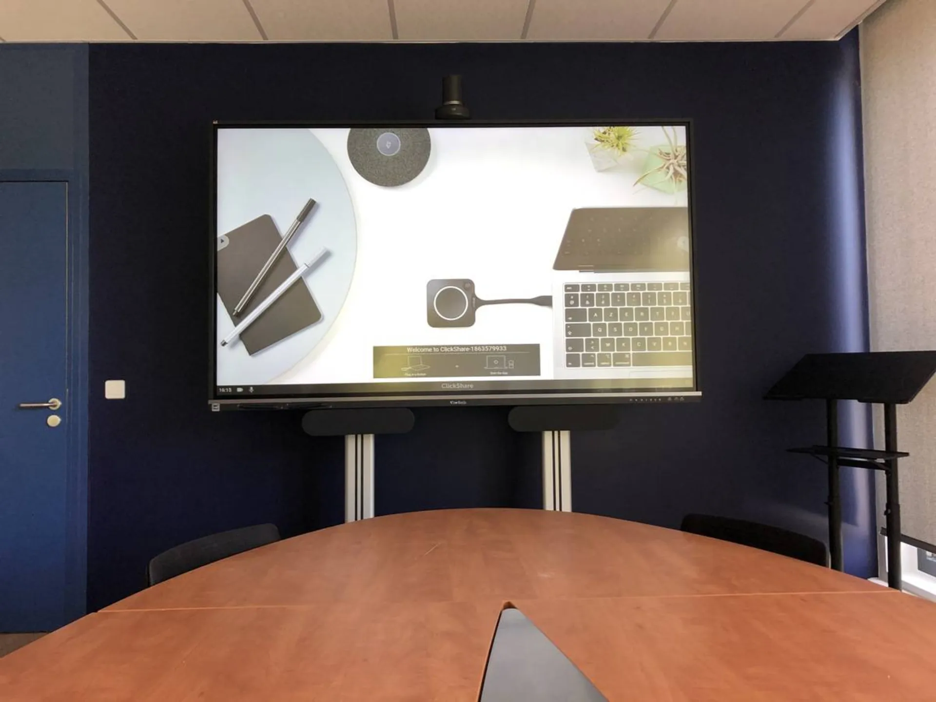 Optimisation des salles de réunion pour Keolis Porte des Alpes avec des solutions interactives et de visioconférence